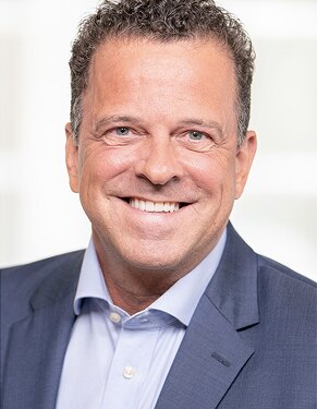Dr. Armin P. Wurth